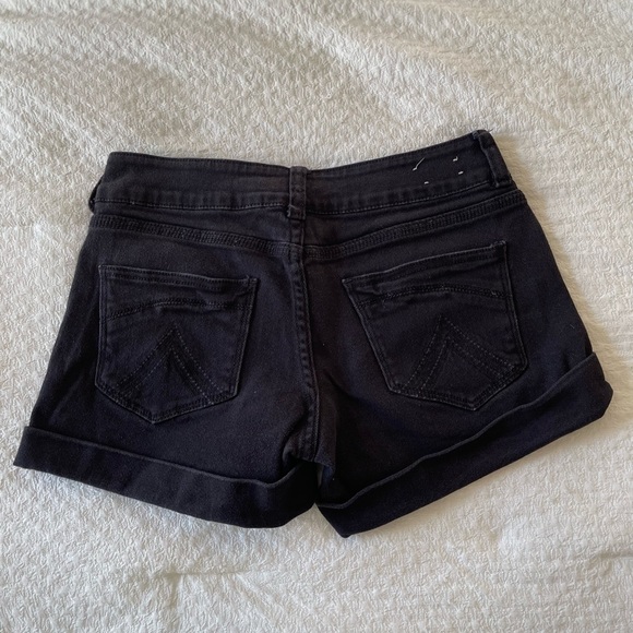 Black denim shorts - Picture 2 of 6